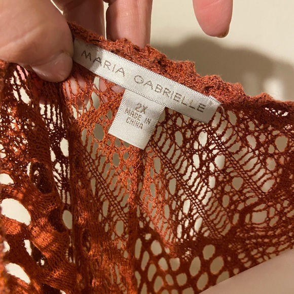 3 for $20 Maria Gabrielle 2X crocheted blouse - Picture 3 of 6